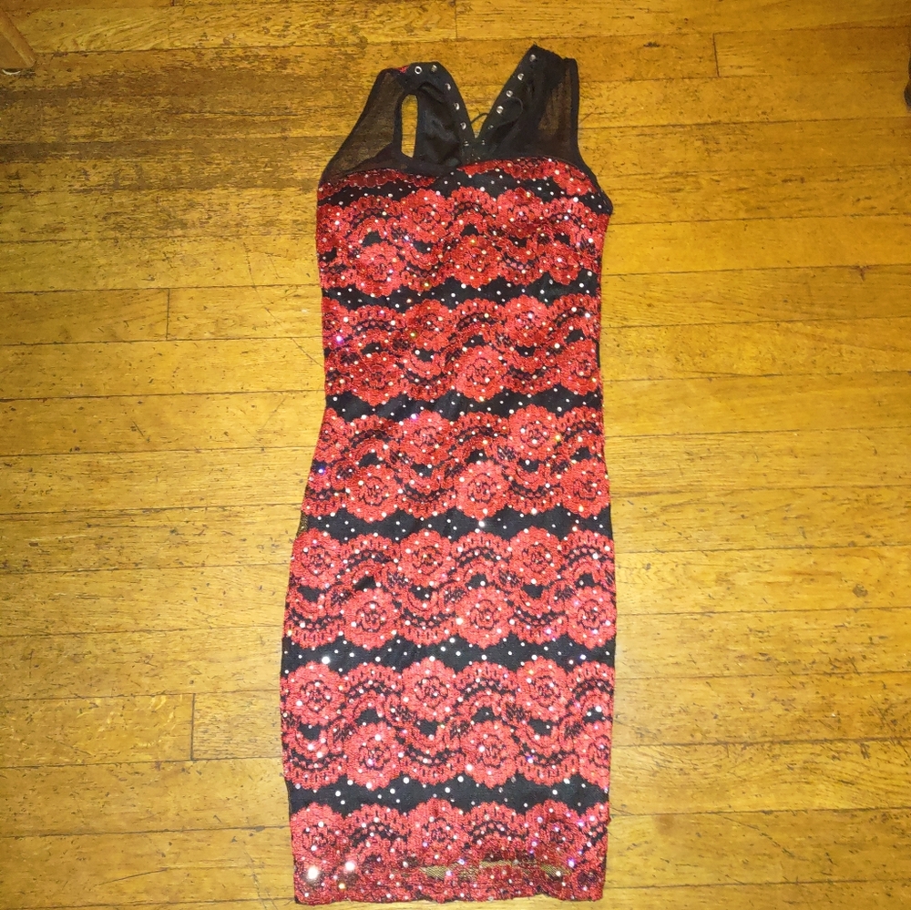 Joyce Leslie black and red sparkly rose dress laces up in back fits like XS
